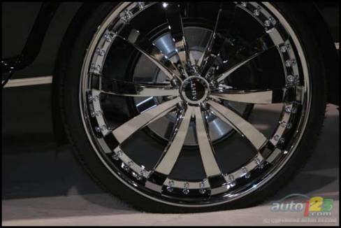 2006 SEMA Show (Photo: Philippe Champoux, Auto123.com)
