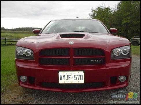 2006 Dodge Charger SRT8 (Photo: Kevin Corrigan, Auto123.com)
