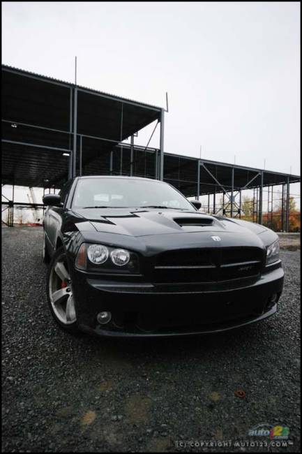 2006 Dodge Charger SRT8 (Photo: Philippe Champoux, Auto123.com)