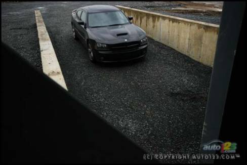 2006 Dodge Charger SRT8 (Photo: Philippe Champoux, Auto123.com)