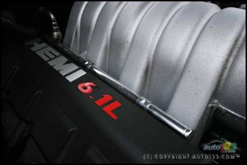 2006 Dodge Charger SRT8 (Photo: Philippe Champoux, Auto123.com)