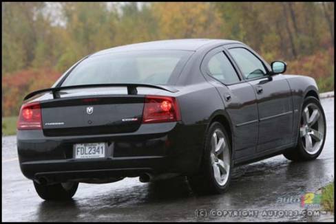 2006 Dodge Charger SRT8 (Photo: Philippe Champoux, Auto123.com)