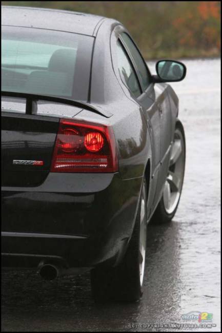 2006 Dodge Charger SRT8 (Photo: Philippe Champoux, Auto123.com)