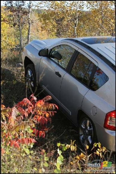 2007 Jeep Compass Limited 4x4 (Photo: Philippe Champoux, Auto123.com)
