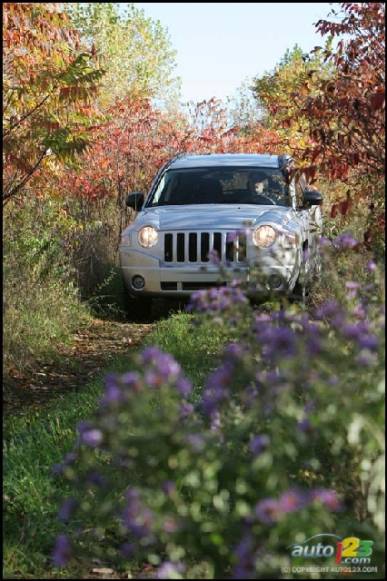2007 Jeep Compass Limited 4x4 (Photo: Philippe Champoux, Auto123.com)