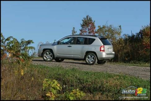 2007 Jeep Compass Limited 4x4 (Photo: Philippe Champoux, Auto123.com)