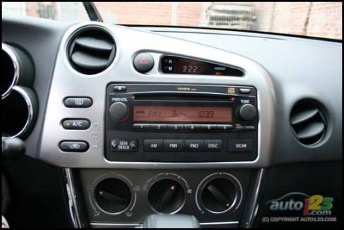 2007 Toyota Matrix (Photo: Justin Pritchard)