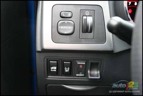 2007 Toyota Matrix (Photo: Justin Pritchard)