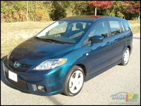 2007 Mazda5 GT (Photo: Rob Rothwell, Auto123.com)