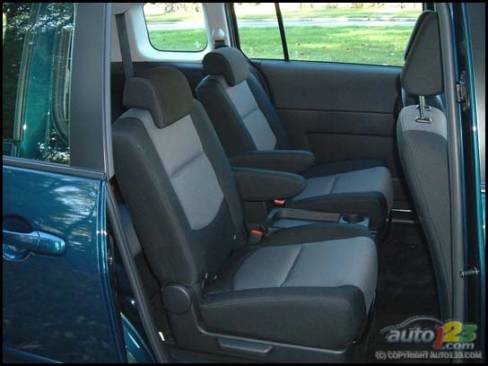 2007 Mazda5 GT (Photo: Rob Rothwell, Auto123.com)