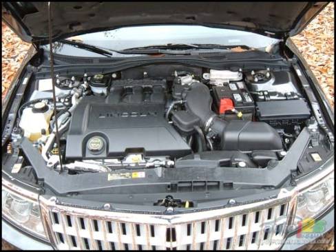 2007 Lincoln MKZ (Photo: Rob Rothwell)