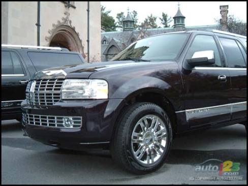 2007 Lincoln Navigator (Photo: Rob Rothwell)