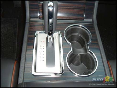 2007 Lincoln Navigator (Photo: Rob Rothwell)