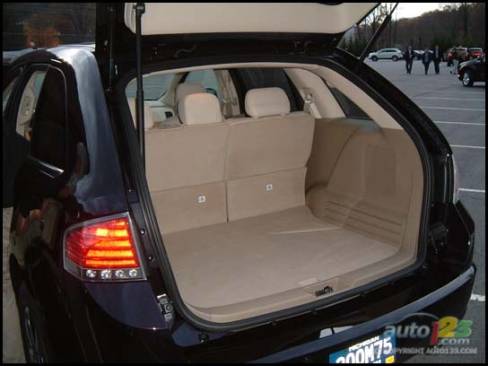 2007 Lincoln MKX (Photo: Rob Rothwell)