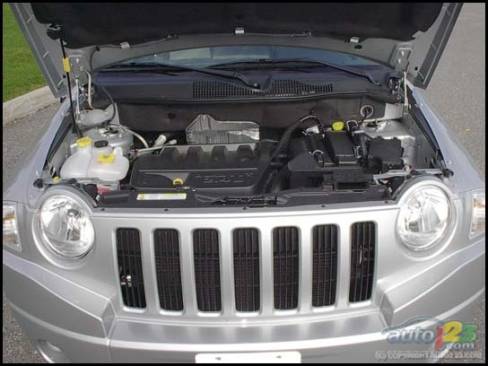 2007 Jeep Compass Limited (Photo: Kevin Corrigan, Auto123.com)