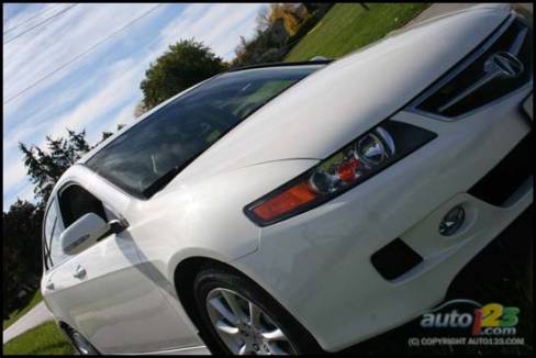 2006 Acura TSX (Photo: Justin Pritchard, Auto123.com)