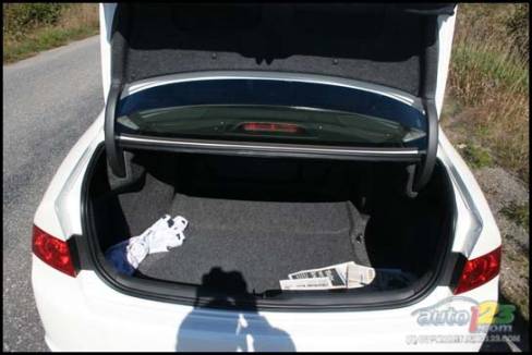 2006 Acura TSX (Photo: Justin Pritchard, Auto123.com)