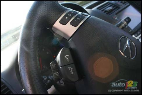 2006 Acura TSX (Photo: Justin Pritchard, Auto123.com)