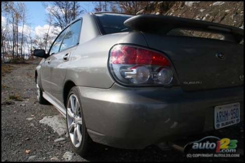 2006 Subaru WRX (Photo: Justin Pritchard, Auto123.com)