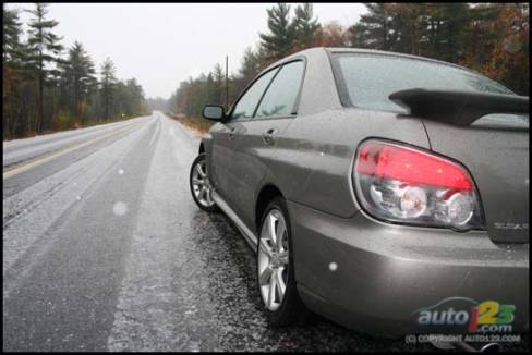 2006 Subaru WRX (Photo: Justin Pritchard, Auto123.com)