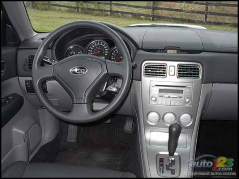 2007 Subaru Forester 2.5 XT (Photo: Kevin Corrigan, Auto123.com)