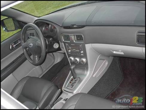 2007 Subaru Forester 2.5 XT (Photo: Kevin Corrigan, Auto123.com)