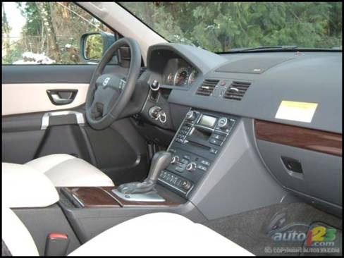 2007 Volvo XC90 3.2 (Photo: Rob Rothwell, Auto123.com)