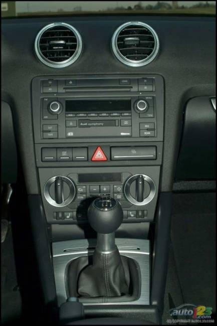 2007 Audi A3 2.0T S line (Photo: Kevin Corrigan, Auto123.com)