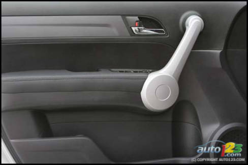 2007 Honda CR-V EX-L Navi (Photo: Philippe Champoux, Auto123.com)