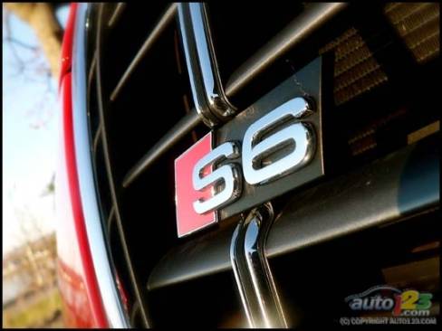 2007 Audi S6 (Photo: John LeBlanc, Auto123.com)