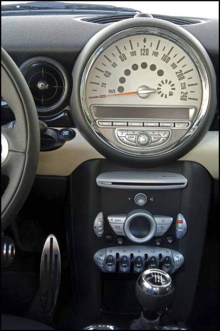 2007 MINI Cooper (Photo: MINI)