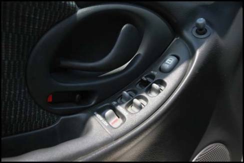 1997 Pontiac Grand Am (Photo: Philippe Champoux, Auto123.com)