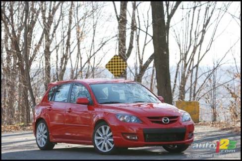 2007 Mazdaspeed3 (Photo: Philippe Champoux, Auto123.com)