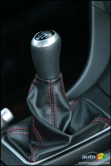 2007 Mazdaspeed3 (Photo: Philippe Champoux, Auto123.com)