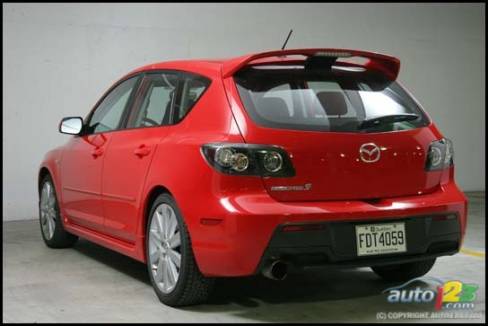 2007 Mazdaspeed3 (Photo: Philippe Champoux, Auto123.com)