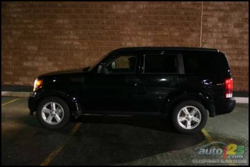 2007 Dodge Nitro SLT 4x4 (Photo: Justin Pritchard, Auto123.com)