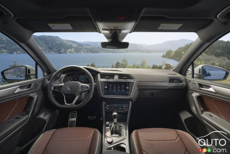 2022 Volkswagen Tiguan, interior