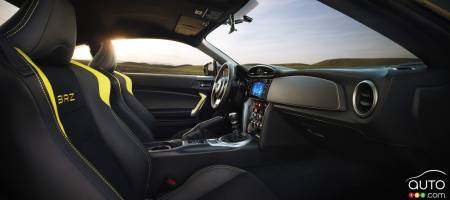 Intérieur de la Subaru BRZ Series.Yellow 2017