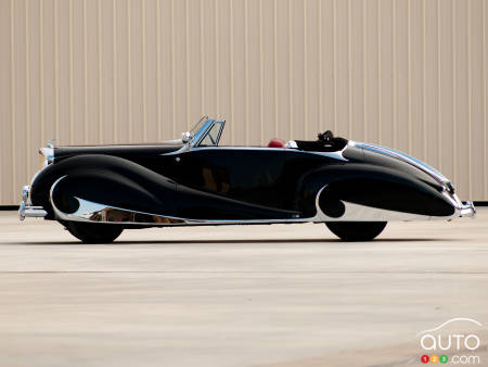 1947 Bentley Mark VI Drophead Coupe