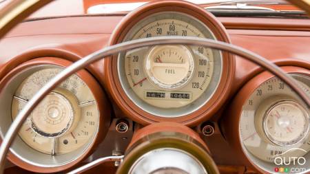 1963 Chrysler Turbine, dials