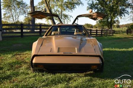 1975 Bricklin SV-1, front