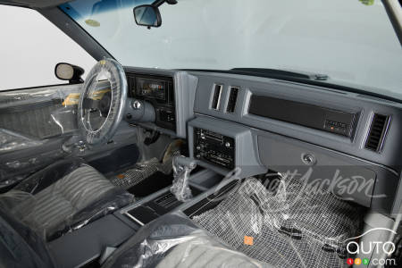 Buick Grand National 1987, intérieur