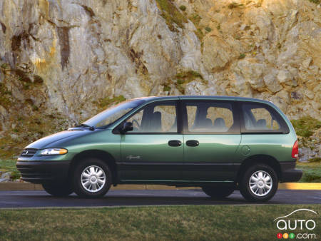 1995 Plymouth Voyager