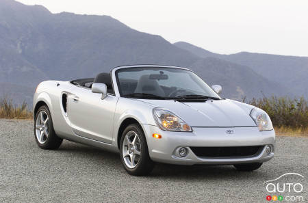 2003 Toyota MR2 Spyder