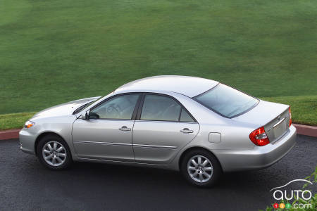 Toyota Camry 2004