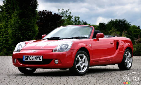 2006 Toyota MR2