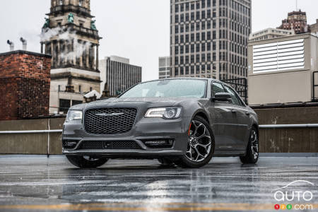 2018 Chrysler 300s Sport