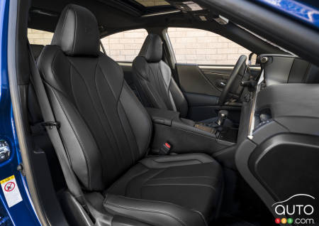 Lexus ES 2019