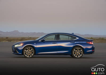 Lexus ES 2019