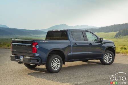 Chevrolet Silverado 1500 RST 2020, trois quarts arrière